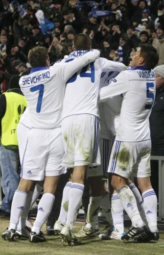2011-03-102011-03-10t224629z_01_kie07_rtridsp_3_soccer-europa_reuters