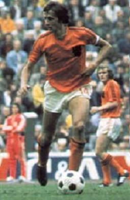 يوهان كرويف أحد عمالقة كأس العالم 