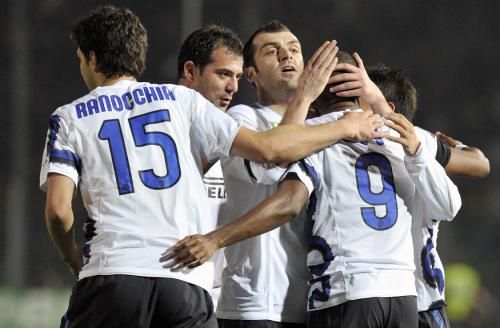 2011-03-112011-03-11t210601z_01_asb505_rtridsp_3_soccer-italy_reuters