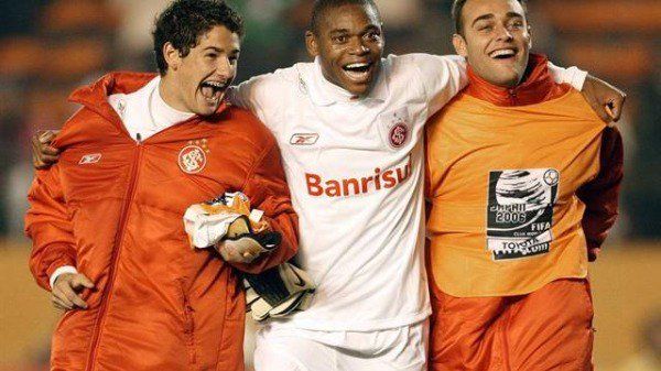 لويز أدريانو