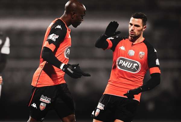 لاعبو لوريان