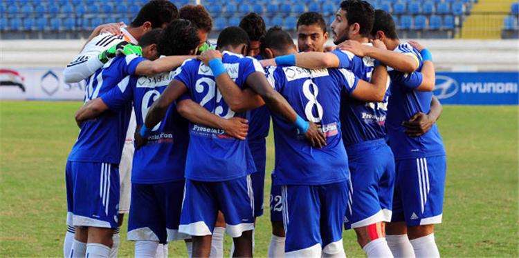 لاعبو سموحة 