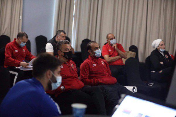 من الاجتماع الفني