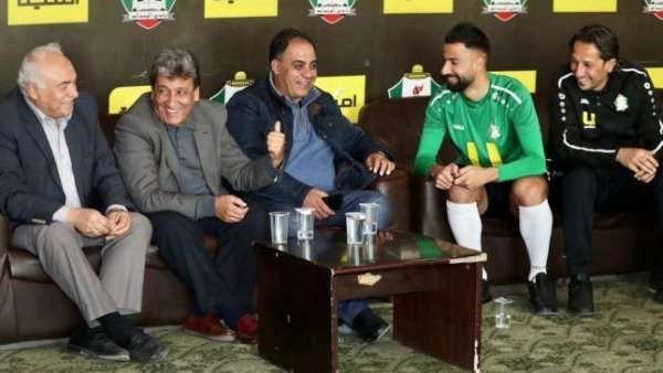 من الاجتماع