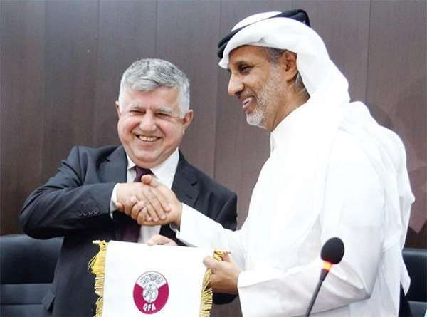 من الاجتماع