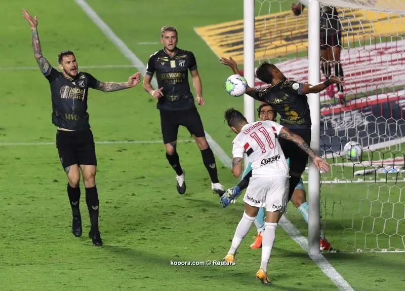 ?i=reuters%2f2021-02-11%2f2021-02-11t011832z_859442747_up1eh2b03mwta_rtrmadp_3_soccer-brazil-sao-cea-report_reuters