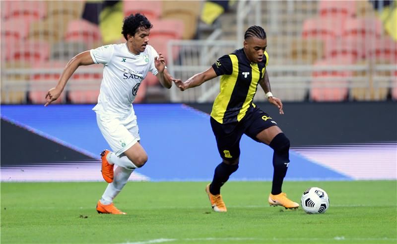 لقاء سابق بين الأهلي والاتحاد