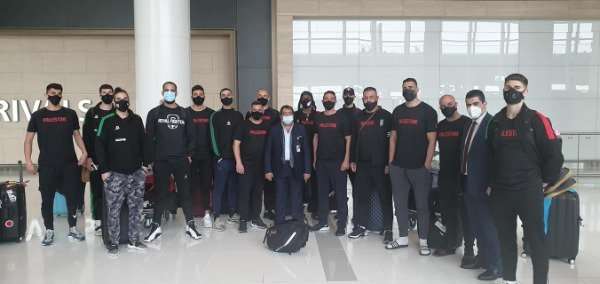 وصول منتخب فلسطين للسلة