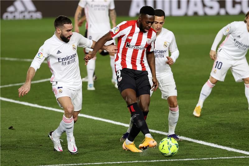 فاسكيز وكارفاخال