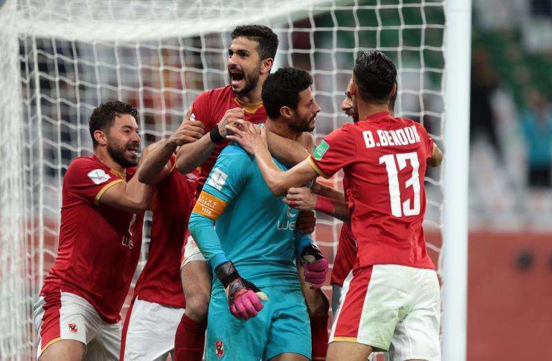 لاعبو الأهلي