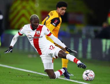 2021-02-11t181935z_1627606625_up1eh2b1ewne4_rtrmadp_3_soccer-england-wlv-sou-report_reuters