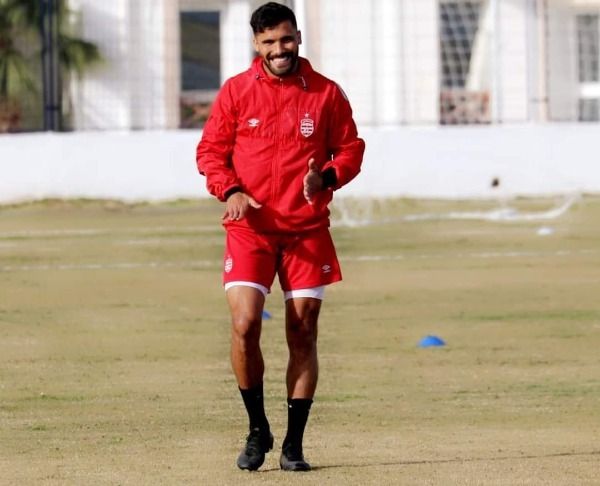 حسين بن عيادة