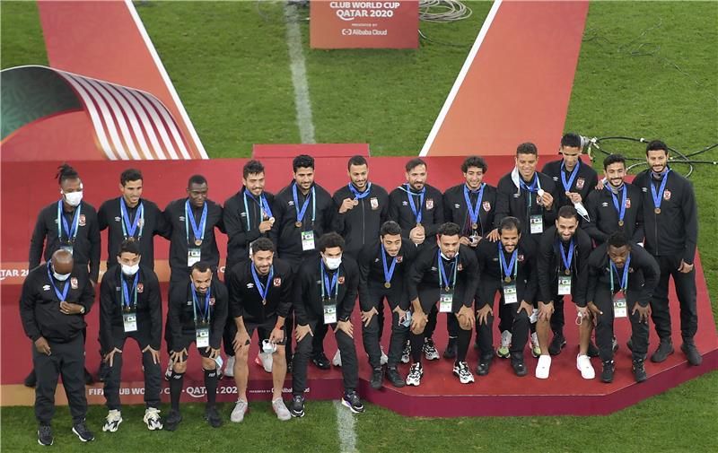 لاعبو الأهلي