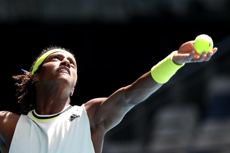 2021-02-13t050038z_24343867_up1eh2d0dx2al_rtrmadp_3_tennis-ausopen_reuters