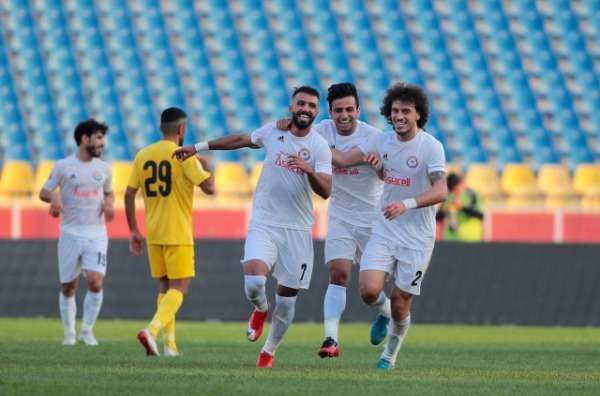 فرحة لاعبي الزوراء