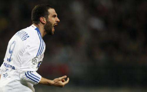 2011-03-122011-03-12t183711z_01_vak06_rtridsp_3_soccer-france_reuters