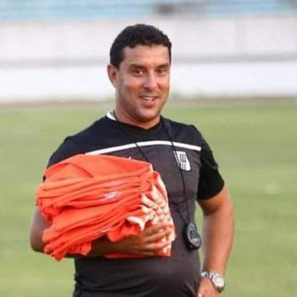 أنيس بوجلبان 