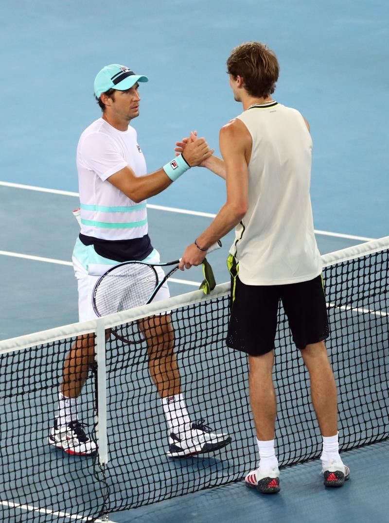 2021-02-14t101747z_280910635_up1eh2e0slnrz_rtrmadp_3_tennis-ausopen_reuters