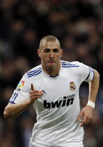 2011-03-122011-03-12t193318z_01_sps105_rtridsp_3_soccer-spain_reuters