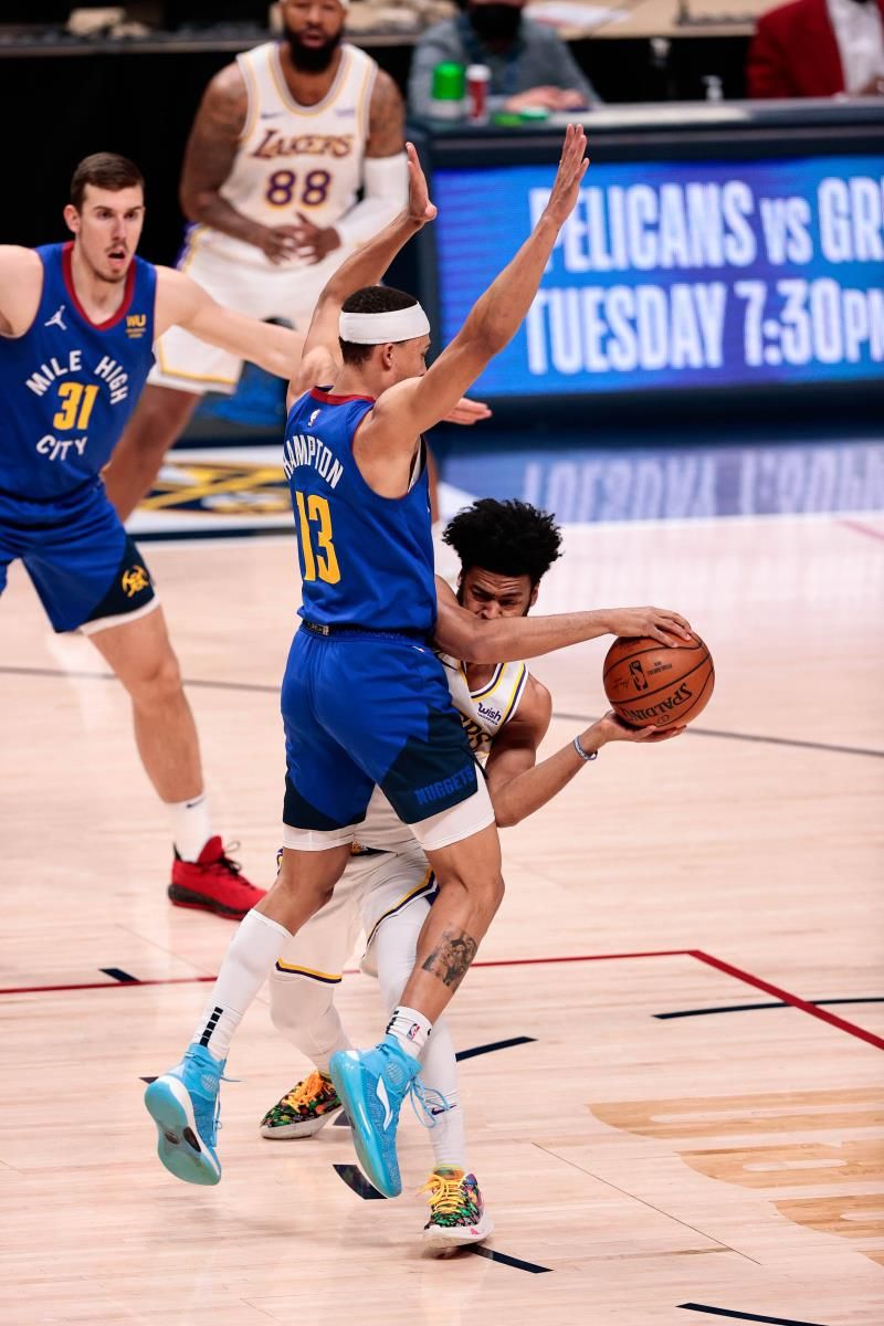 2021-02-15t062908z_1403208710_mt1usatoday15576973_rtrmadp_3_nba-los-angeles-lakers-at-denver-nuggets_reuters