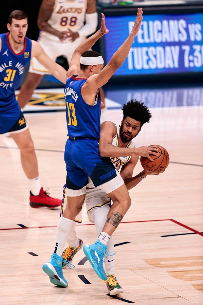2021-02-15t062911z_1740168856_mt1usatoday15576975_rtrmadp_3_nba-los-angeles-lakers-at-denver-nuggets_reuters