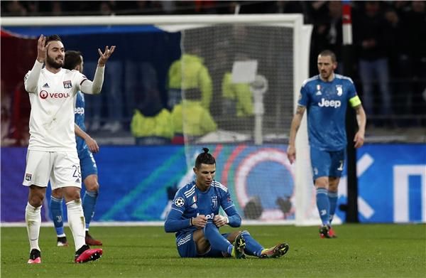 يوفنتوس وليون