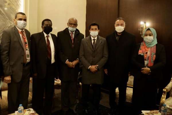 أشرف صبحي والخطيب