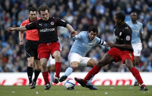 2011-03-132011-03-13t172156z_01_pnn04_rtridsp_3_soccer-england-cup_reuters