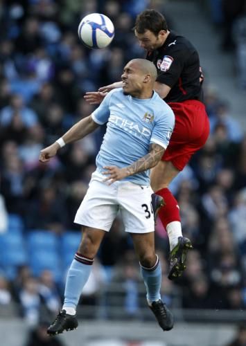 2011-03-132011-03-13t165816z_01_pnn01_rtridsp_3_soccer-england-cup_reuters