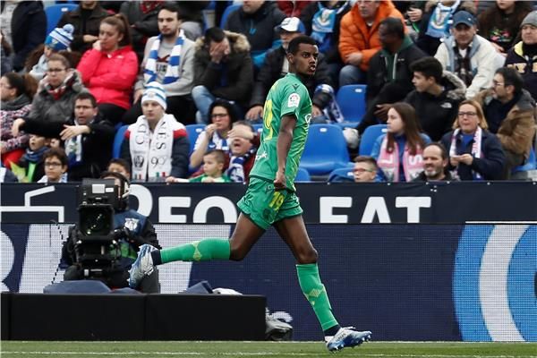 ألكسندر إيزاك