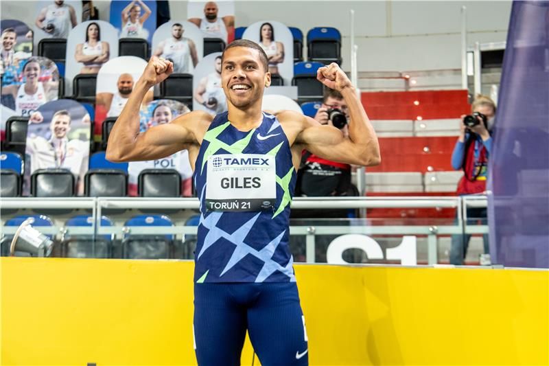  إليوت جايلز