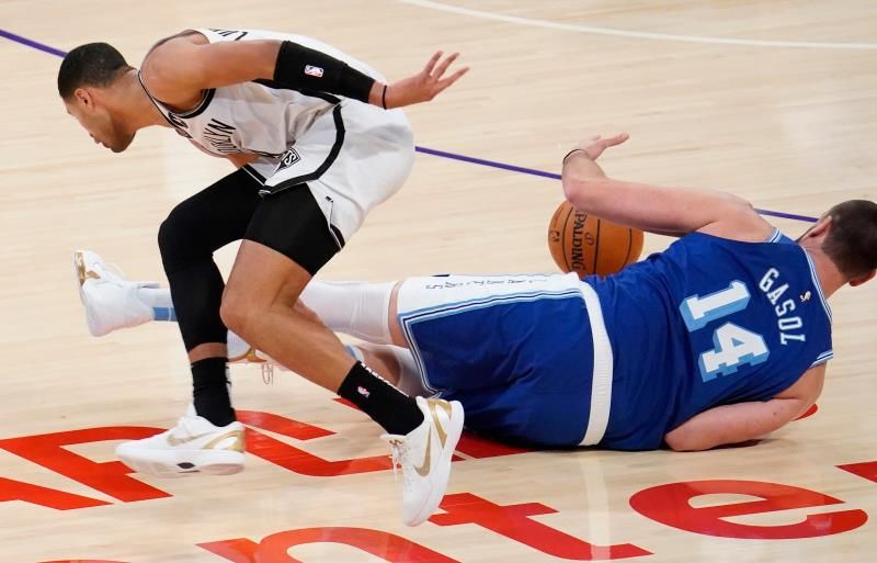 2021-02-19t052947z_1053166351_mt1usatoday15596145_rtrmadp_3_nba-brooklyn-nets-at-los-angeles-lakers_reuters