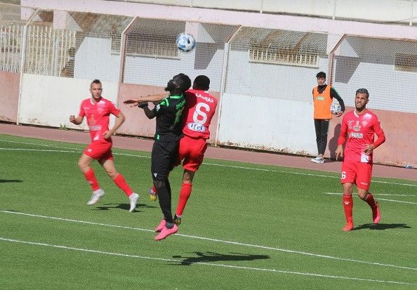 من مباراة مولودية وهران