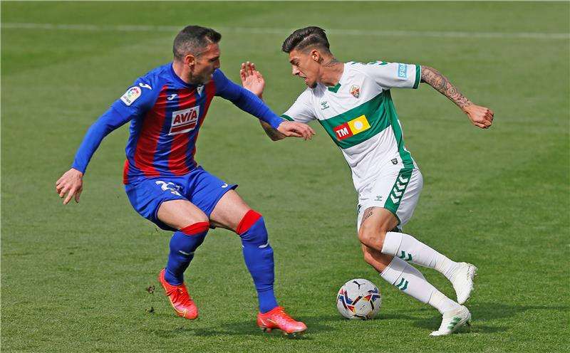 لقطة من المباراة