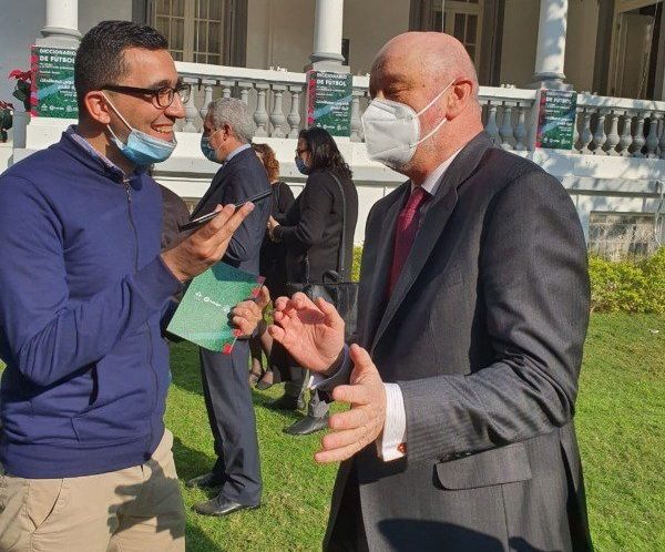 كاساريس مع مراسل كووورة