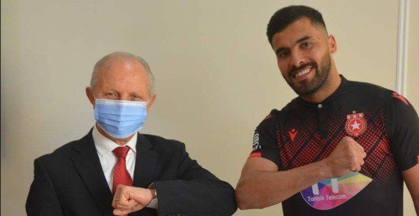 بن عيادة مع رئيس النجم الساحلي