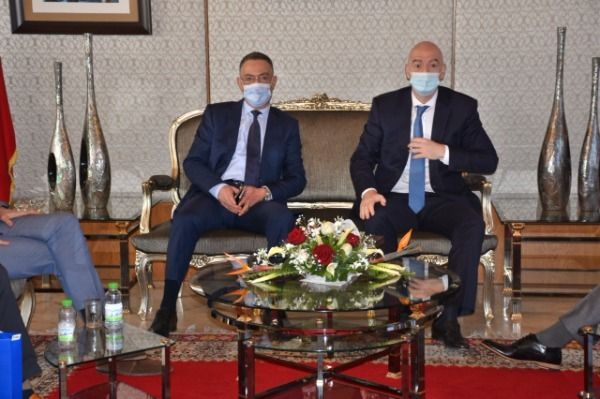 جياني إنفانتينو وفوزي لقجع