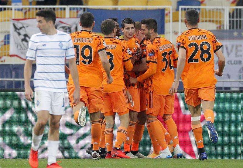 لاعبو يوفنتوس 