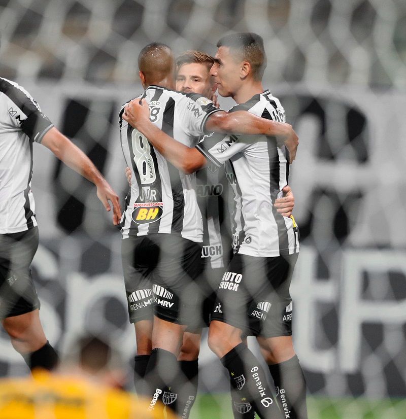 فرحة لاعبي أتلتيكو مينيرو