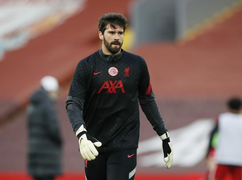 أليسون بيكر