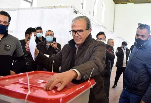 المنصف خماخم  