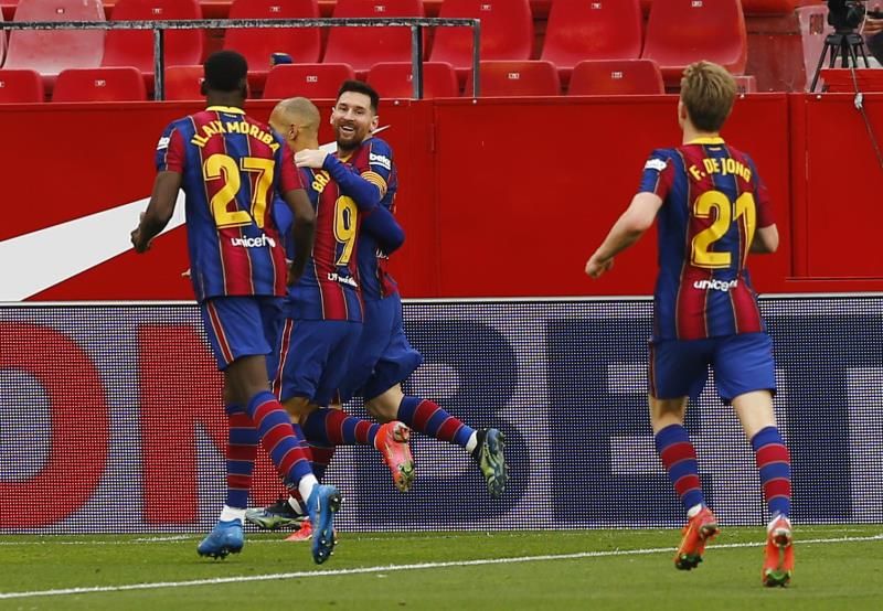 لاعبو برشلونة