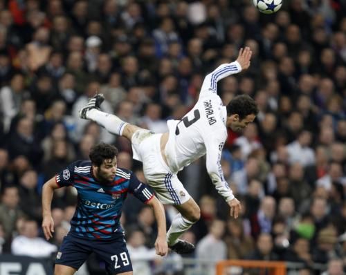 2011-03-162011-03-16t204902z_01_mad719_rtridsp_3_soccer-champions_reuters