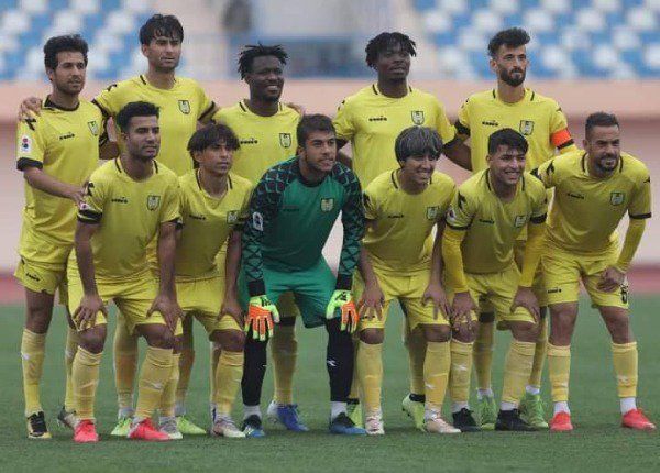 لاعبو الكرخ 