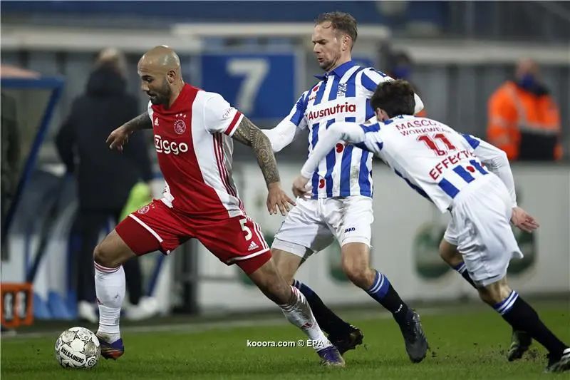 ?i=epa%2fsoccer%2f2021-03%2f2021-03-03%2f2021-03-03-09050124_epa