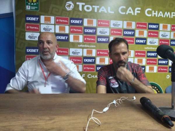 من المؤتمر الصحفي