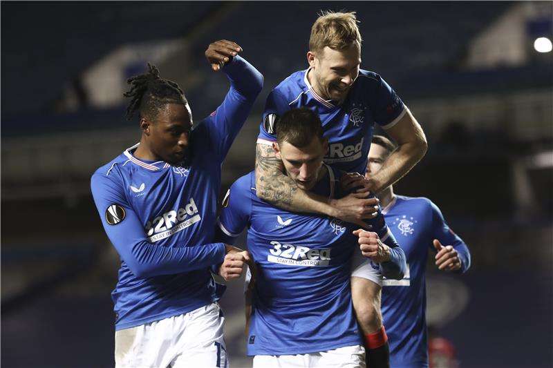 لاعبو رينجرز