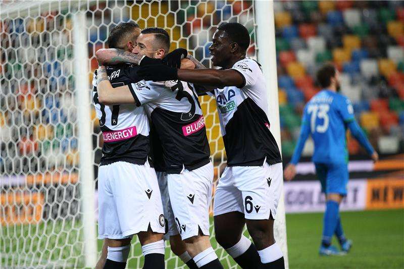 لاعبو أودينيزي 