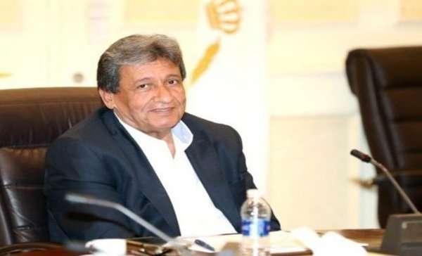 وجيه عزايزة