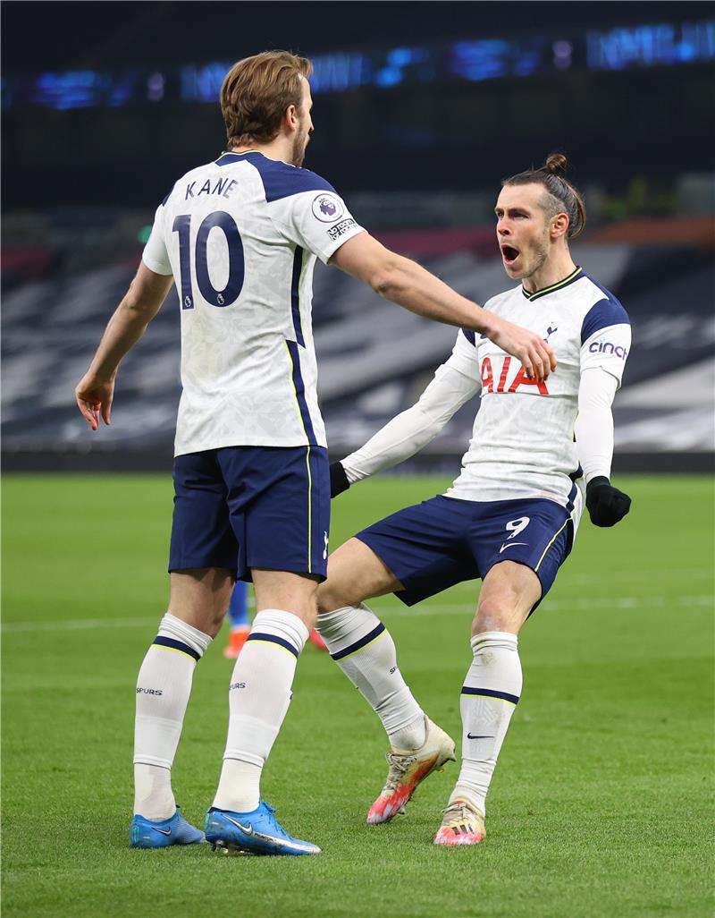 جاريث بيل وهاري كين